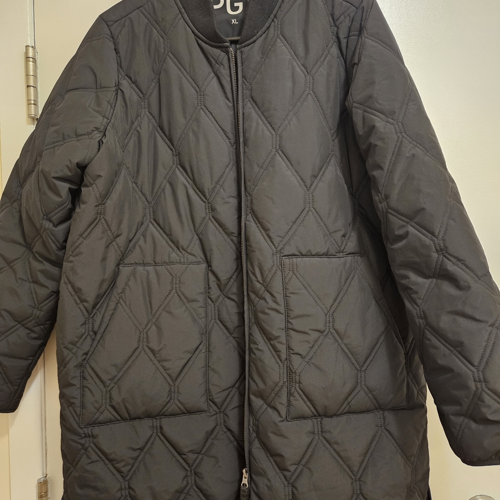 Stylish Black Quilted Puffer Jacket
